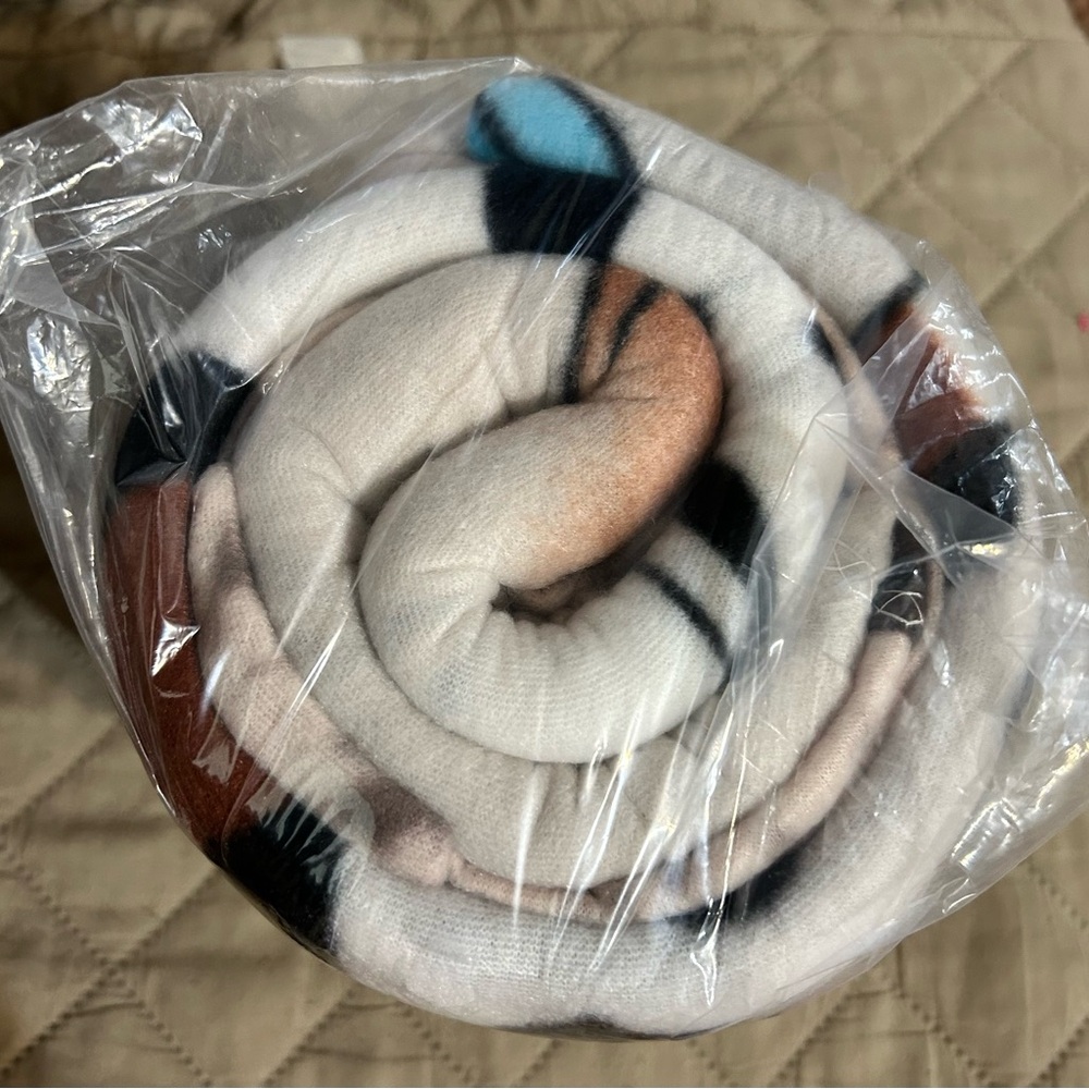 Boho Jesus Throw Blanket - Picture 4 of 4